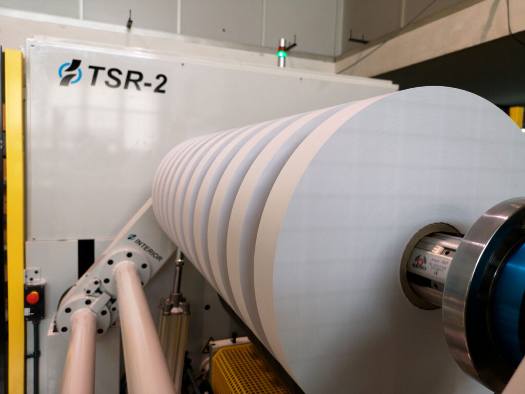 CORTADORA-REBOBINADORA-TSR-2-(2)